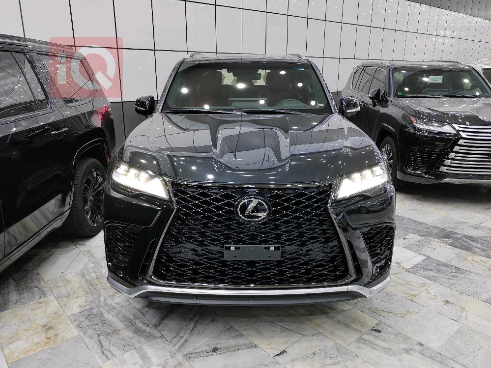 Lexus LX